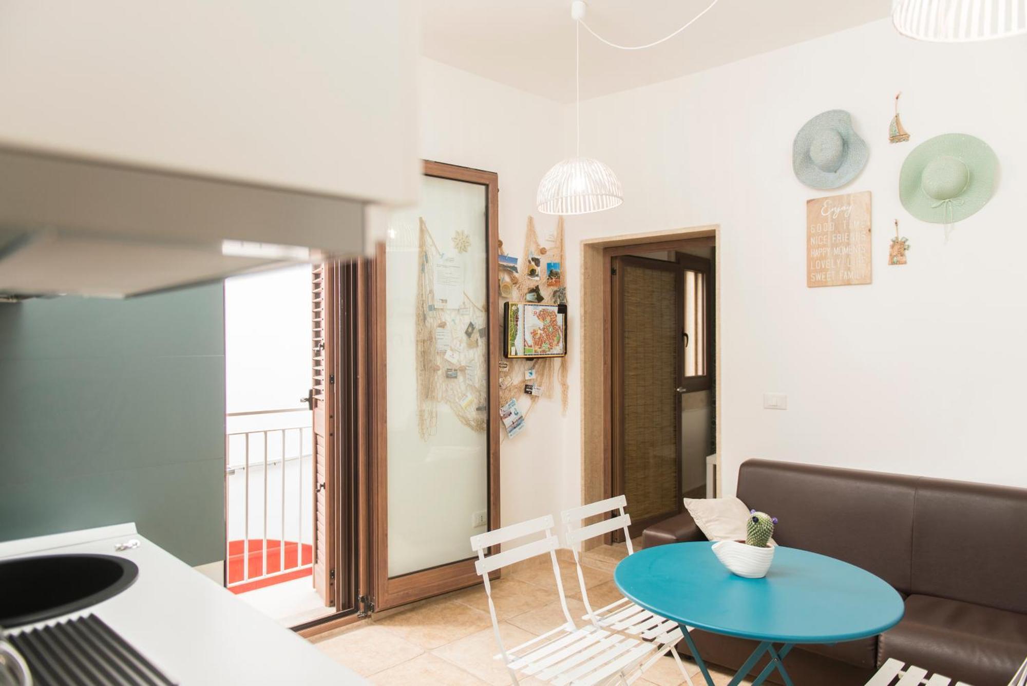 Tiny House Monopoli Apartment Exterior photo